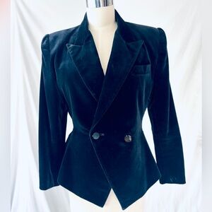Vintage Velvet Black tuxedo‎ blazer with statement style